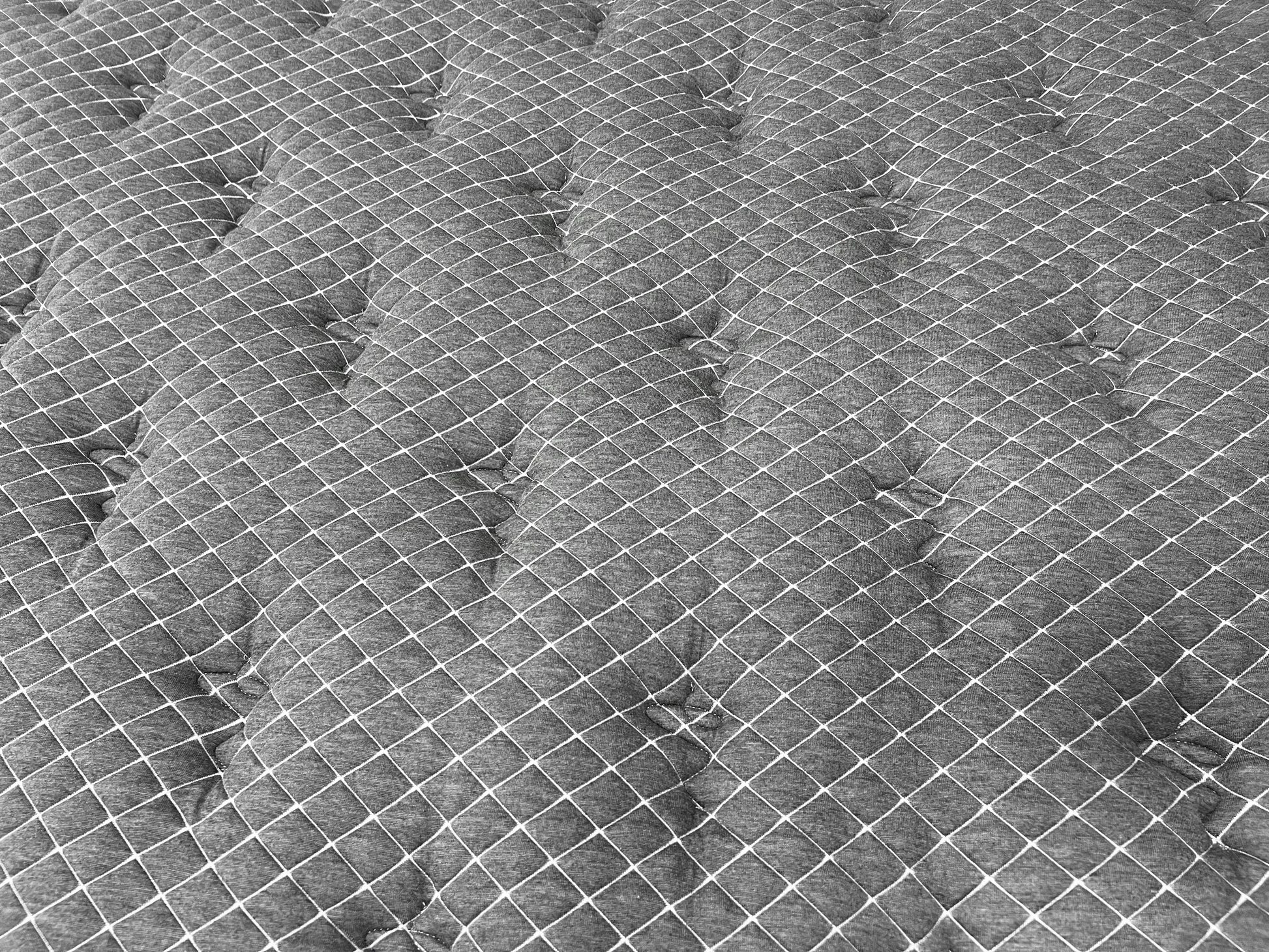 Maple NaturePro Mattress: Fabric