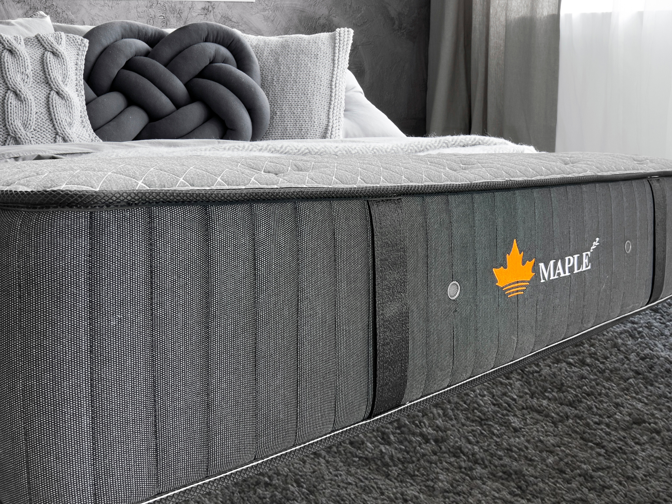 Maple NaturePro Mattress: Tight Top Mattress Handle